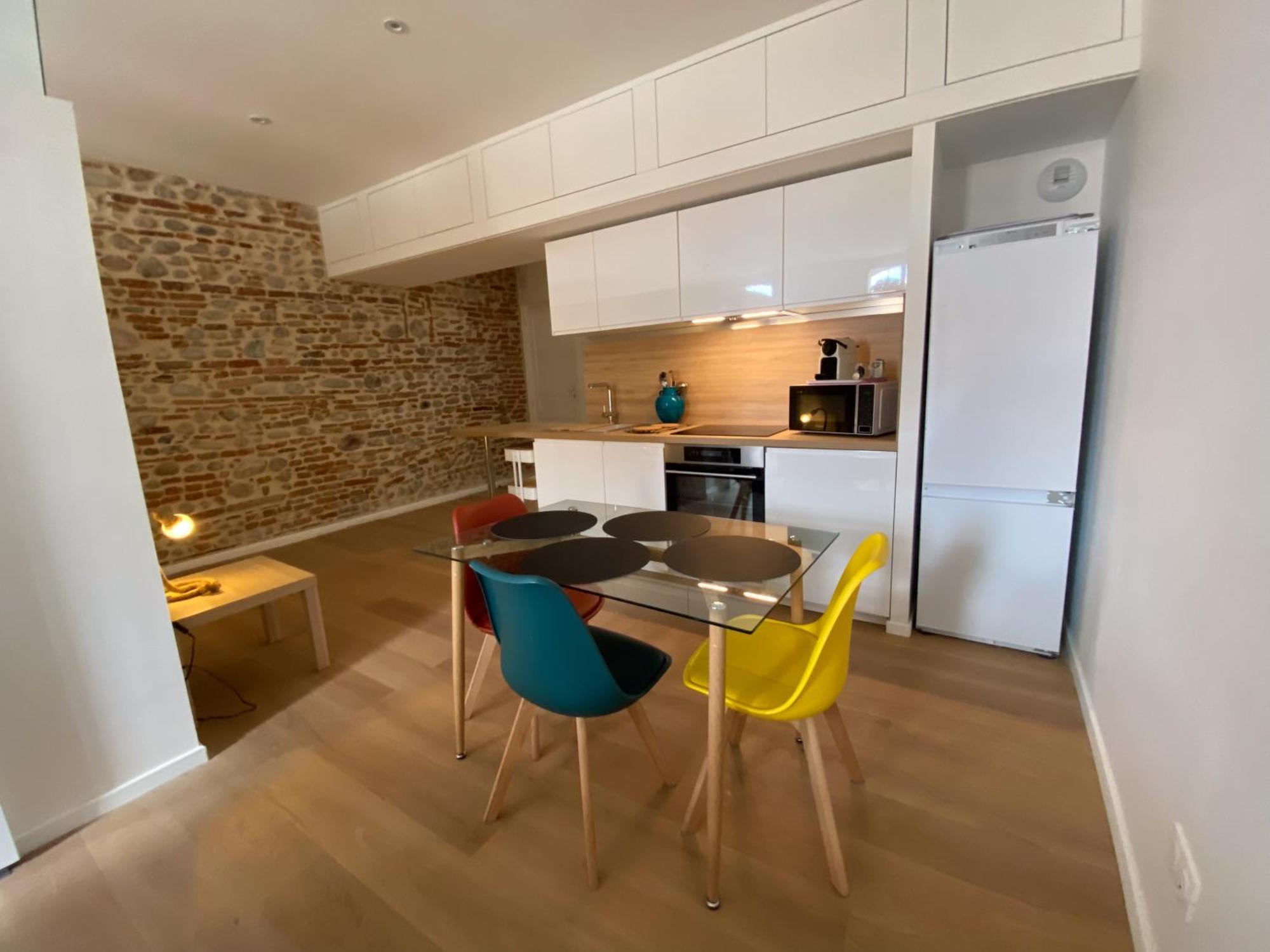 Enormous Charm T2 Historic Center Laundry Fiber Apartment