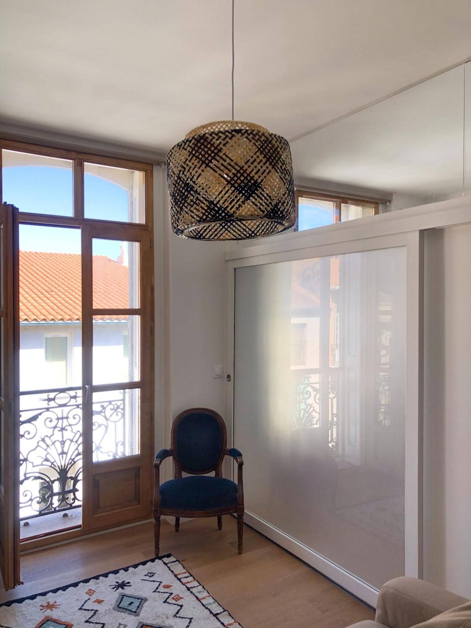 Enormous Charm T2 Historic Center Laundry Fiber Apartment